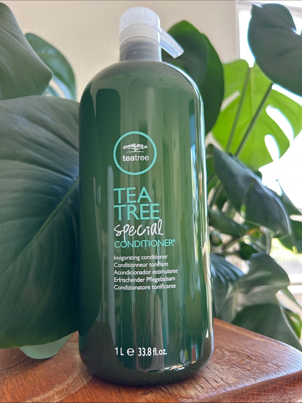 NWT Paul Mitchell Tea Tree Special Conditioner LITER SIZE
